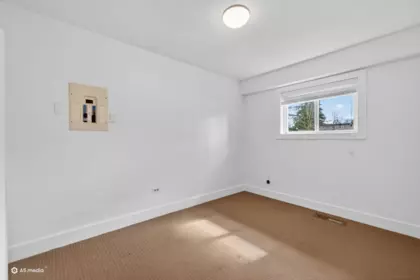 Laundry Room Photo of 14032 Grosvenor Road, Surrey, BC