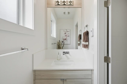 Entry Foyer Photo of 30 7177 194a Street, Surrey, BC