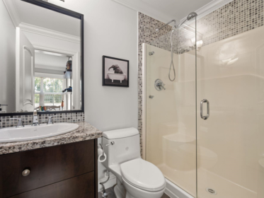 Laundry Room Photo of 5615 121a Street, Surrey, BC