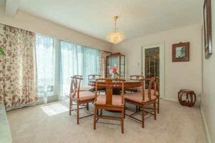 Kitchen Island Photo of 3178 E 63rd Avenue, Vancouver, BC