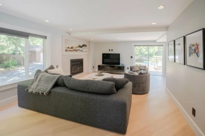Garage Interior Photo of 25011 Ferguson Avenue, Maple Ridge, BC