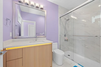 Hot Tub / Spa Photo of 14419 17a Avenue, Surrey, BC