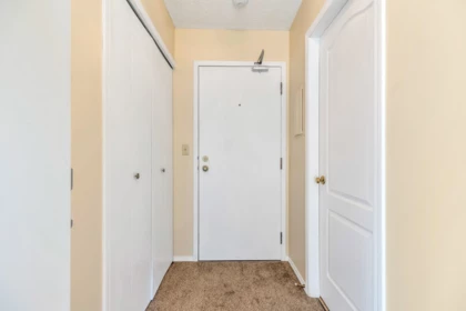 212 535 Blue Mountain Street, Coquitlam, BC, Coquitlam — Apartment/Condo for sale