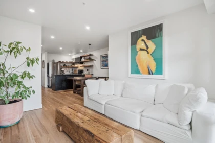 218 4550 Fraser Street, Vancouver, BC, Vancouver — Apartment/Condo for sale