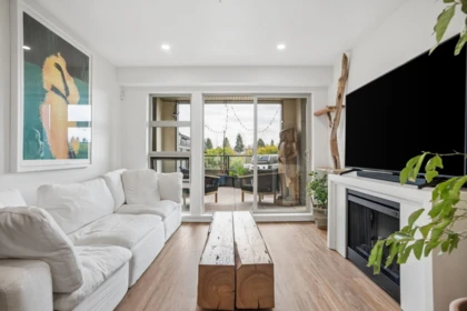 218 4550 Fraser Street, Vancouver, BC, Vancouver — Apartment/Condo for sale