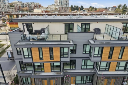 Aerial View of 3960 Dumfries Street, Vancouver, BC