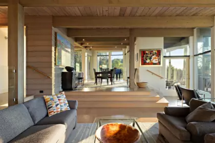 Breakfast Nook Photo of 6235 Overstone Drive, West Vancouver, BC
