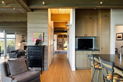 Entry Foyer Photo of 6235 Overstone Drive, West Vancouver, BC