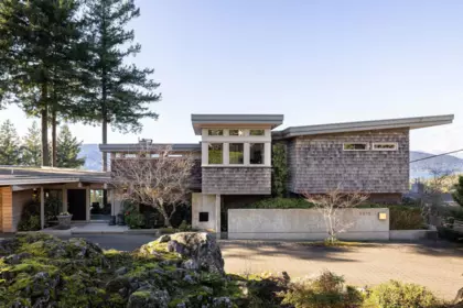 Fitness Center Photo Near 6235 Overstone Drive, West Vancouver, BC