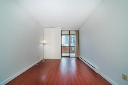 Bedroom 3 Photo of 215 5932 Patterson Avenue, Burnaby, BC