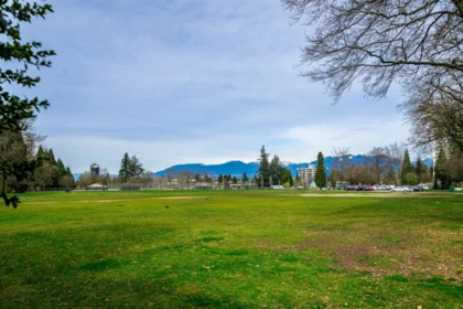 215 5932 Patterson Avenue, Burnaby, BC, Burnaby — Apartment/Condo for sale