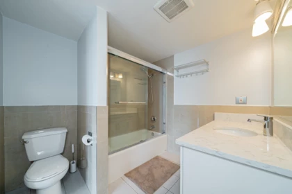 Loft / Bonus Room Photo of 215 5932 Patterson Avenue, Burnaby, BC