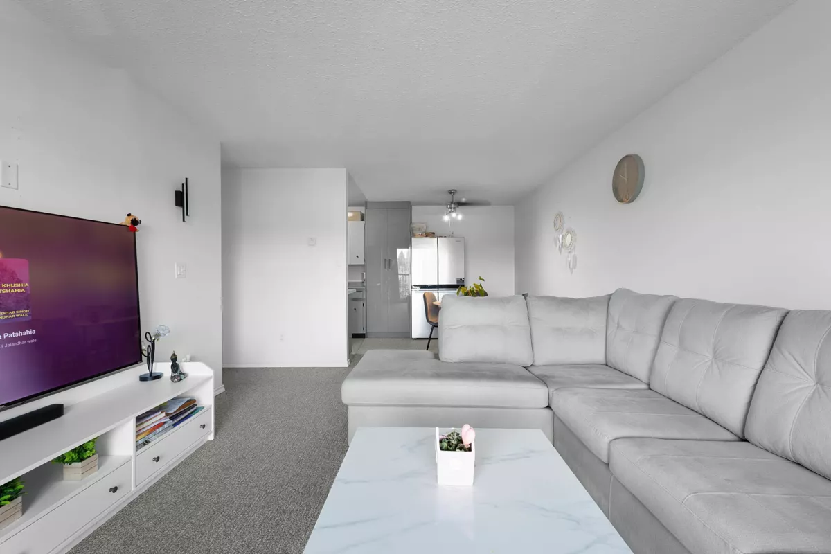 Living Room Photo of 205 3043 270 Street, Langley, BC
