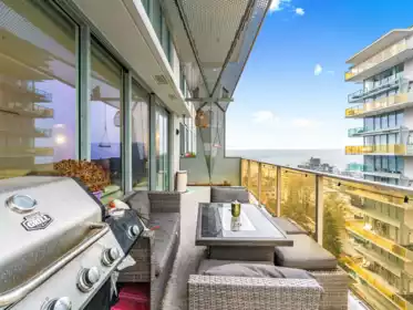 Outdoor Deck Photo of 1401 1365 Davie Street, Vancouver, BC