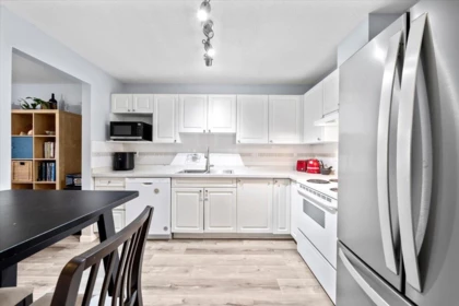 Breakfast Nook Photo of 215 2678 Dixon Street, Port Coquitlam, BC