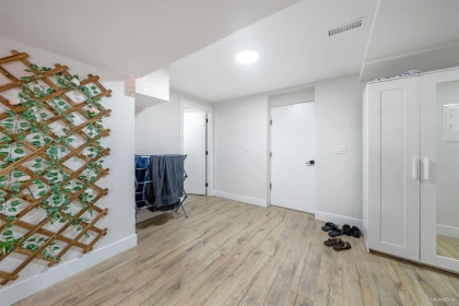 Basement Recreation Room Photo of 12965 98 Avenue, Surrey, BC