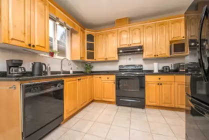 Kitchen Photo of 1233 Rupert Street, Vancouver, BC