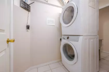 Powder Room Photo of 1233 Rupert Street, Vancouver, BC