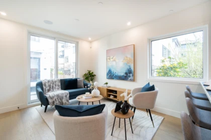 121 1552 E 3rd Avenue, Vancouver, BC, Vancouver — Townhouse for sale