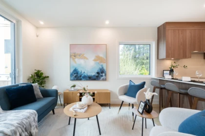 121 1552 E 3rd Avenue, Vancouver, BC, Vancouver — Townhouse for sale