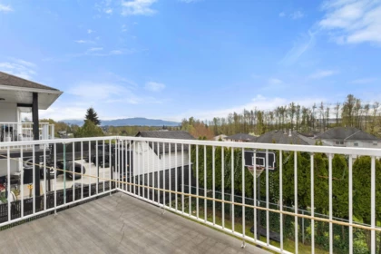 Backyard Photo of 3345 Siskin Drive, Abbotsford, BC