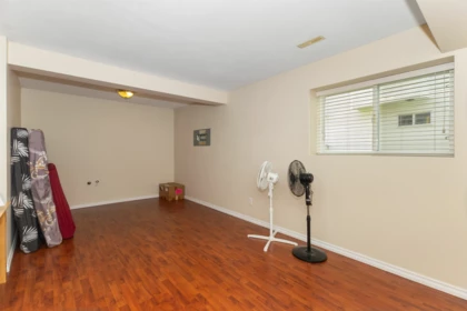 Hallway Photo of 3345 Siskin Drive, Abbotsford, BC