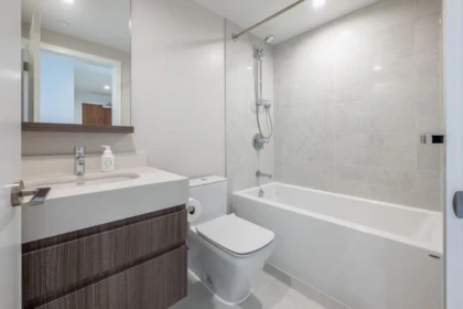 Bedroom 3 Photo of 204 6537 Telford Avenue, Burnaby, BC
