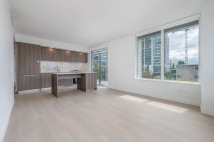204 6537 Telford Avenue, Burnaby, BC, Burnaby — Apartment/Condo for sale