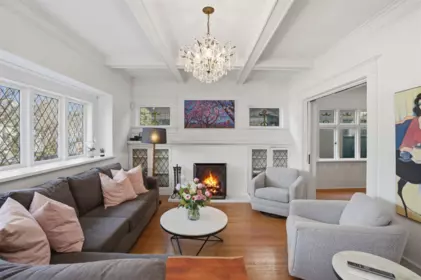 3350 W 3rd Avenue, Vancouver, BC, Vancouver — Single Family Residence for sale