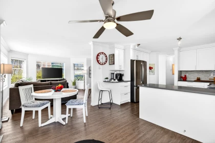Breakfast Nook Photo of 109 22514 116 Avenue, Maple Ridge, BC