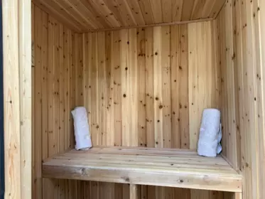 Hot Tub / Spa Photo of 919 E 10th Avenue, Vancouver, BC