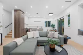 919 E 10th Avenue, Vancouver, BC