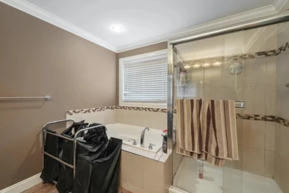 Laundry Room Photo of 18927 54a Avenue, Surrey, BC