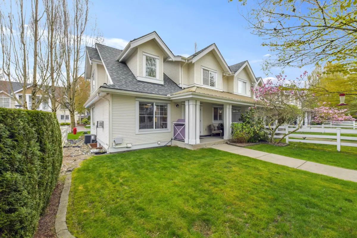 Exterior Rear Photo of 1 17097 64 Avenue, Surrey, BC