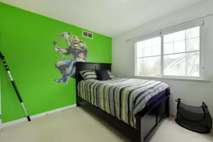 Basement Recreation Room Photo of 1 17097 64 Avenue, Surrey, BC