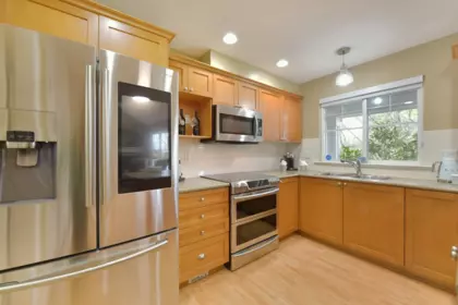 Breakfast Nook Photo of 1 17097 64 Avenue, Surrey, BC