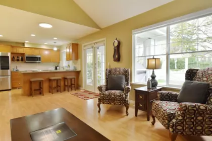 Kitchen Island Photo of 1 17097 64 Avenue, Surrey, BC