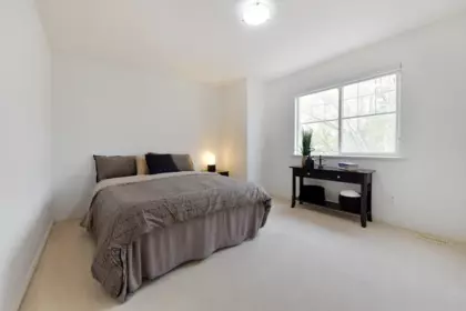 Office / Den Photo of 1 17097 64 Avenue, Surrey, BC