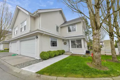 Staircase Photo of 1 17097 64 Avenue, Surrey, BC