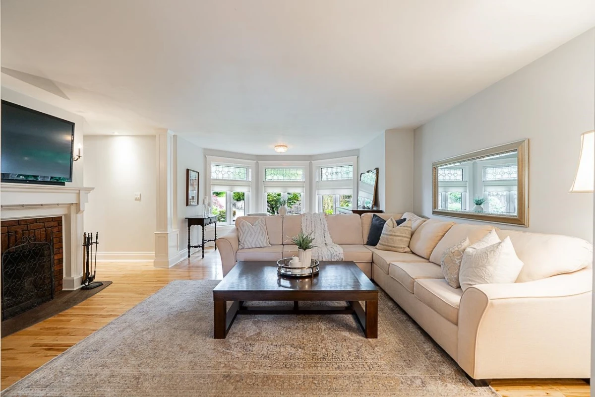 Dining Area Photo of 10503 127 Street, Surrey, BC