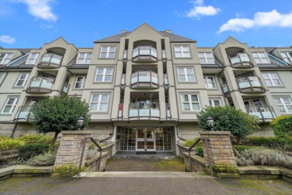 Outdoor Deck Photo of 103 99 Begin Street, Coquitlam, BC