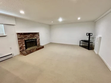 Basement Recreation Room Photo of 1544 W 68th Avenue, Vancouver, BC