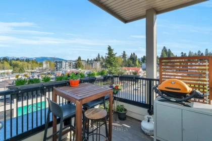 Breakfast Nook Photo of 505 2493 Montrose Avenue, Abbotsford, BC