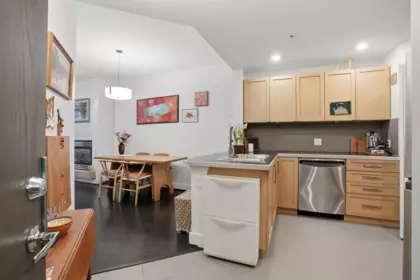 303 5779 Birney Avenue, Vancouver, BC, Vancouver — Apartment/Condo for sale