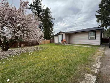 Outdoor Deck Photo of 33475 Cherry Avenue, Mission, BC