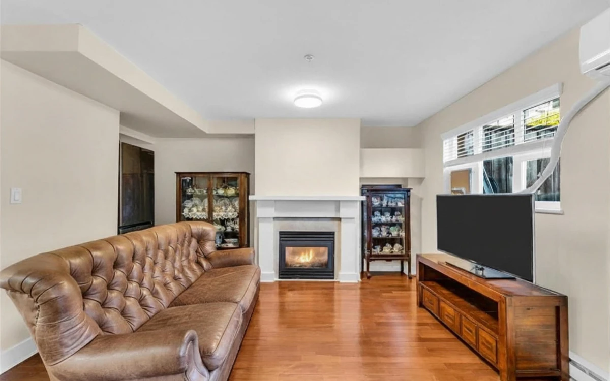 Living Room Photo of 206 2071 W 42nd Avenue, Vancouver, BC