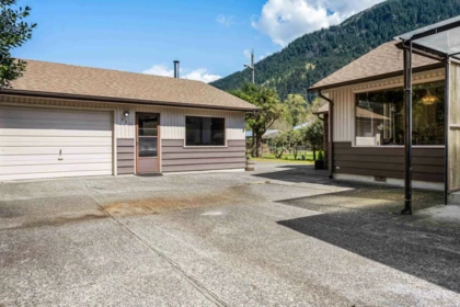 Laundry Room Photo of 455 Pine Avenue, Harrison Hot Springs, BC