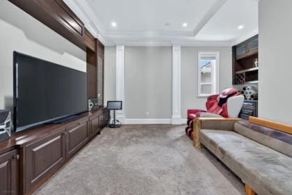 Hallway Photo of 9631 Saunders Road, Richmond, BC