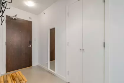 Walk-In Closet Photo of 517 618 Abbott Street, Vancouver, BC