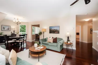 317 2020 Cedar Village Crescent, North Vancouver, BC, North Vancouver — Apartment/Condo for sale